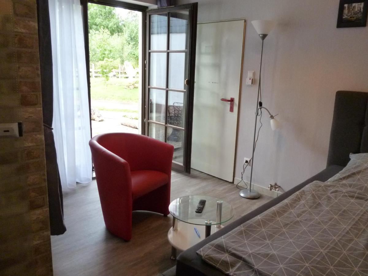 "Haus Ambiente" Apartment & Gaestehaus Brome - Modern, Zu Fairen Preisen Dış mekan fotoğraf